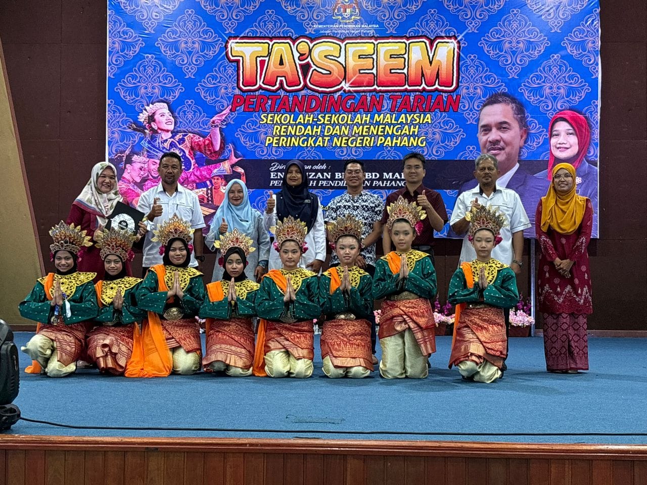 GEMALA SARI DANCE CREW